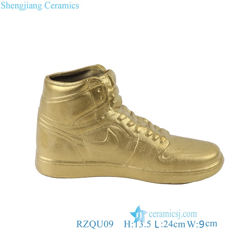 Rzqu09 Ceramic Gold Basketball Shoe Furnishings